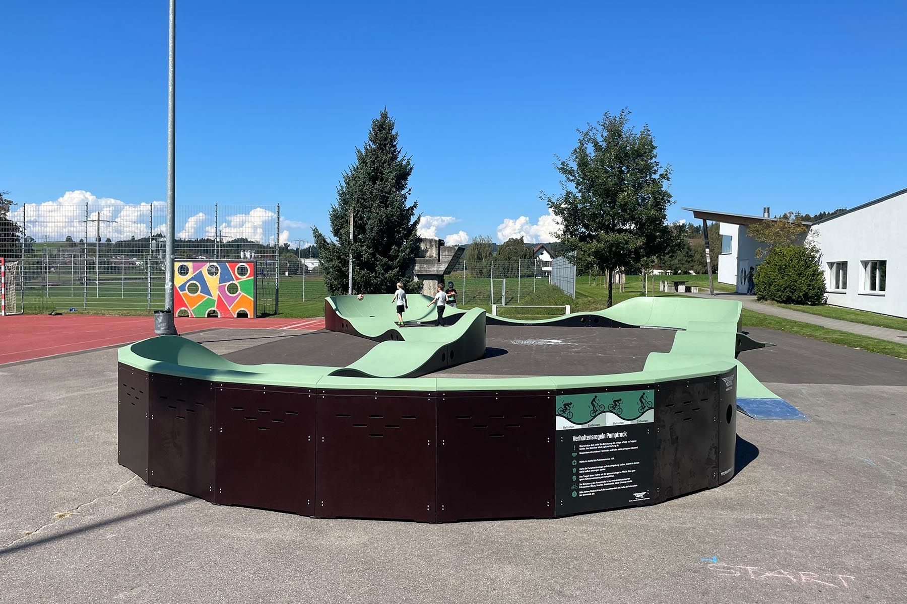 Familia Pumptrack - Rubigen (Elveția) – foto 35
