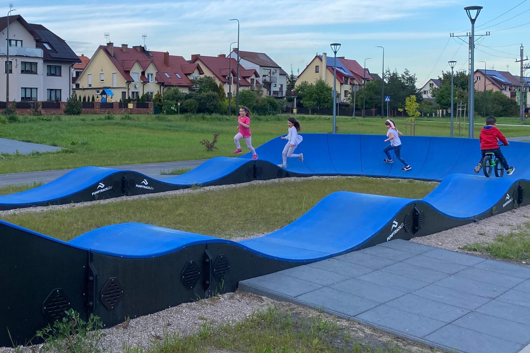 Pumptrack Chęciny – foto 3