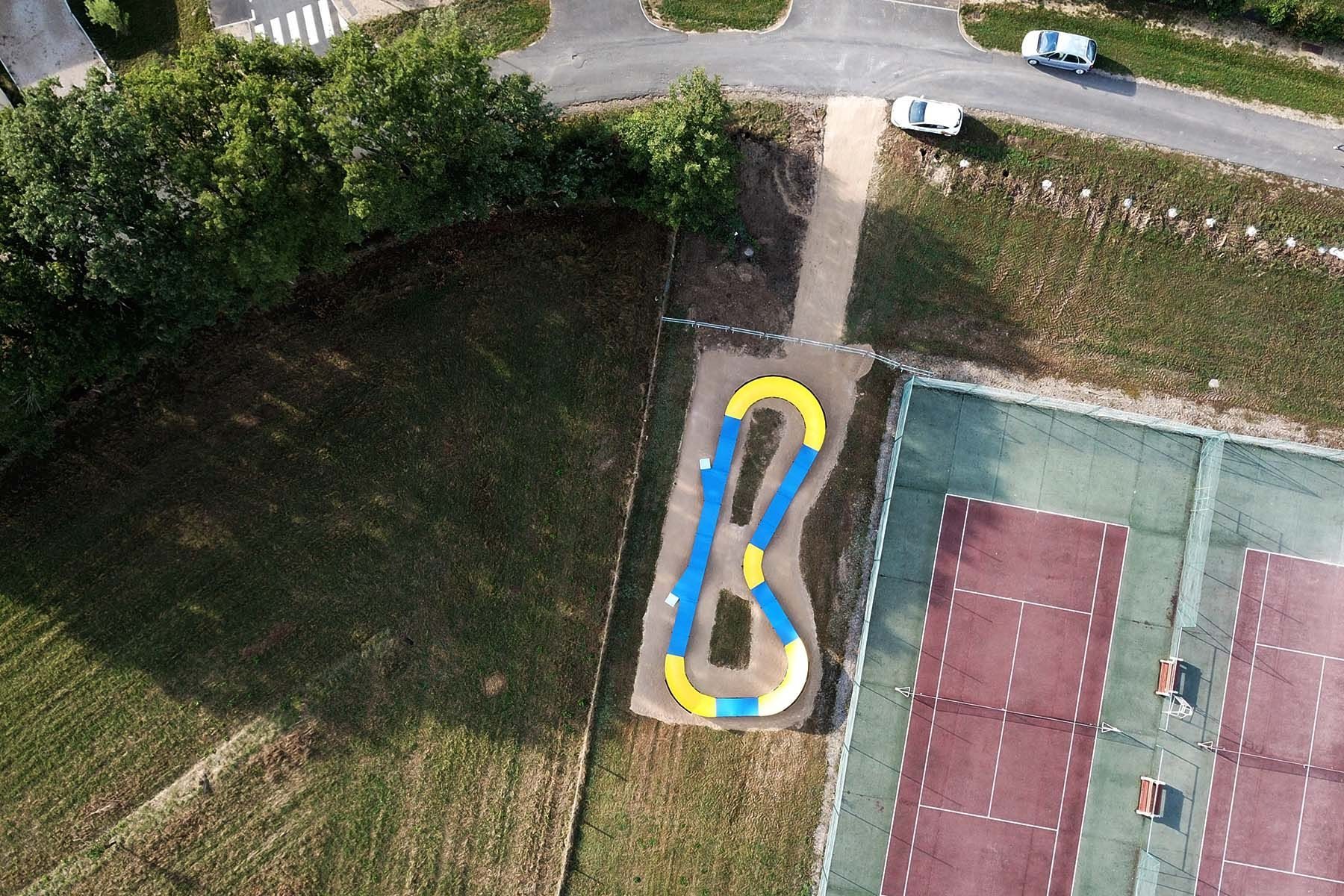 Pumptrack - Nouaillé-Maupertuis (Franța) – foto 2